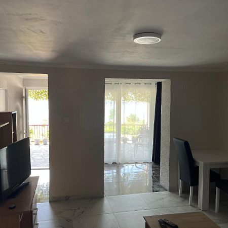 Legatum I - Bay Sight Apartment Kotor Bagian luar foto
